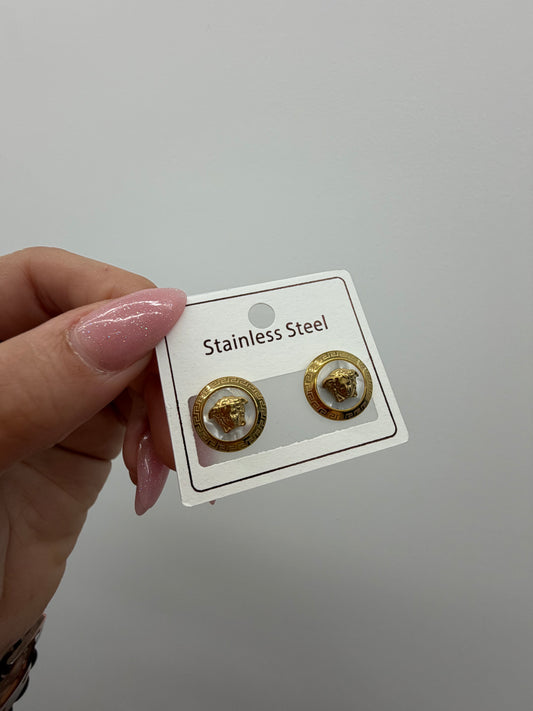 Pendientes versa redondo