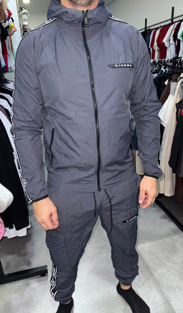 Conjunto chubasquero ICON2