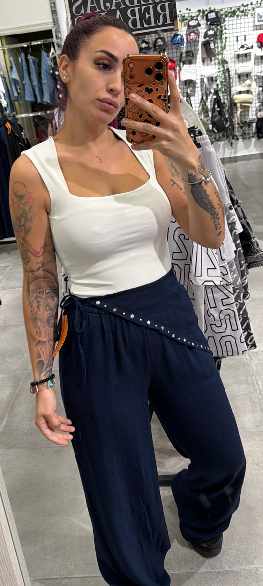 Pantalón pañuelo
