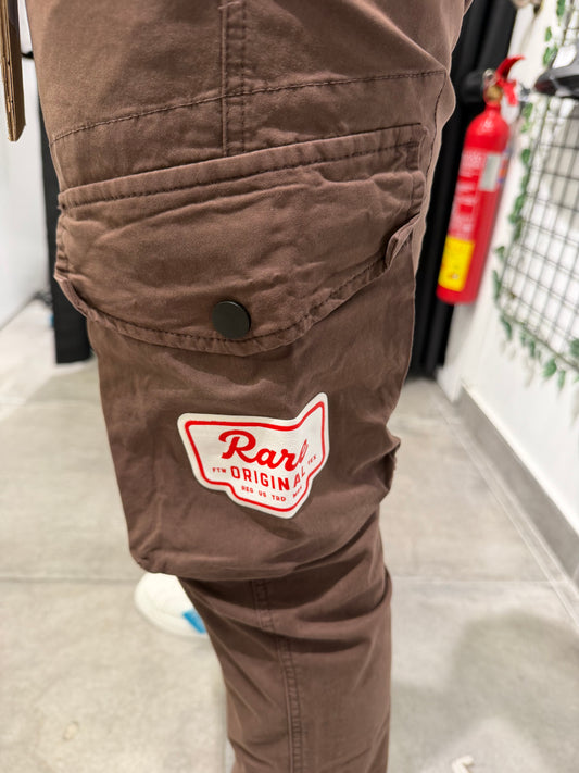 Pantalón brown RARE