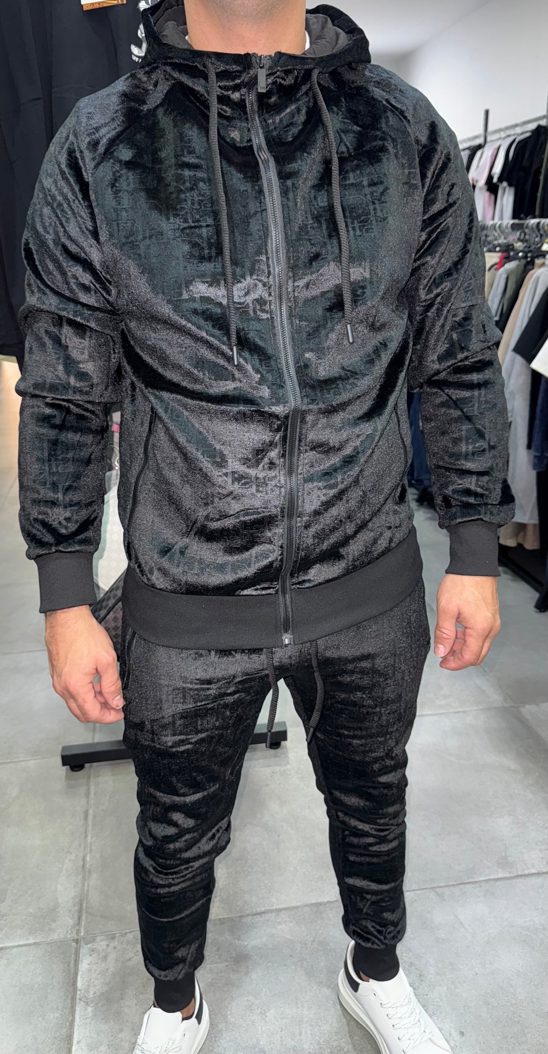 Chandal terciopelo Dio