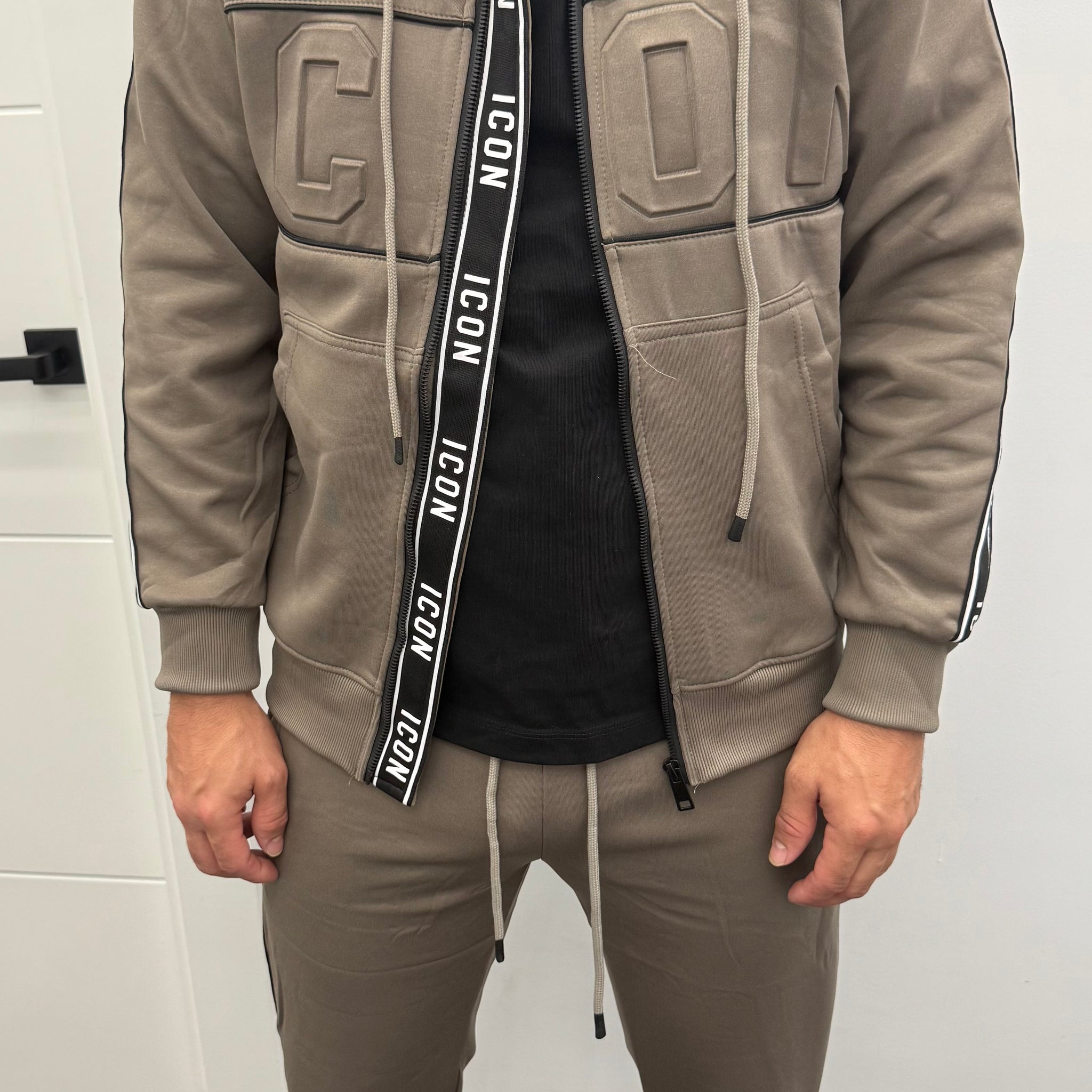 Chandal ICON abultado cremallera