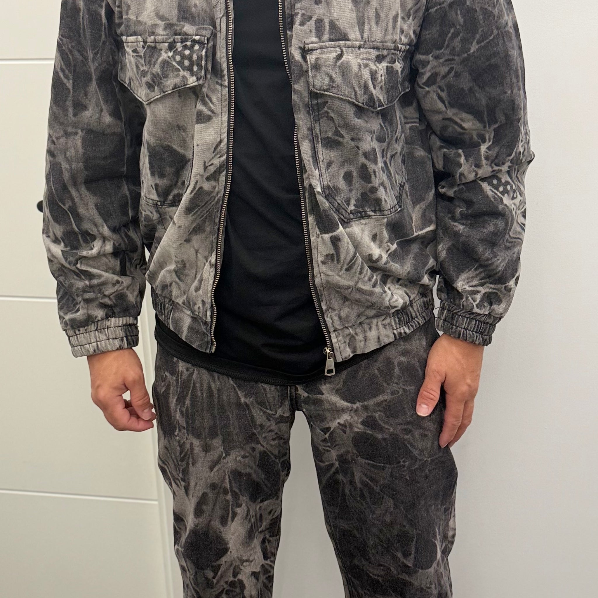 Conjunto vaquero desgastado largo